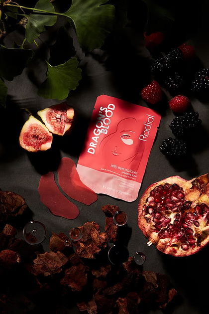 Zestaw płatków pod oczy Rodial Dragon's Blood Jelly 4 szt (ZES5060725470620) - obraz 5
