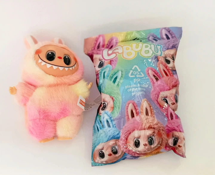 たくわん様 LABUBU 4個セット Лабубу сюрприз в коробке 4 сезон – игрушки с доставкой от ROZETKA