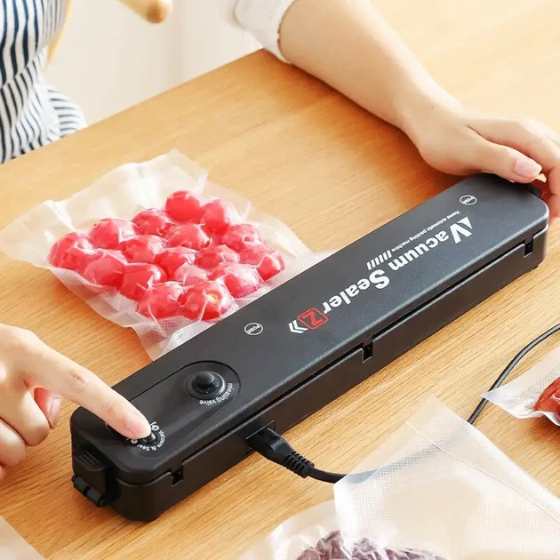 Вакууматор Vacuum Sealer черный вакуумный упаковщик 100 вт пластик 7.6 х 37 х 4.8 см - изображение 4