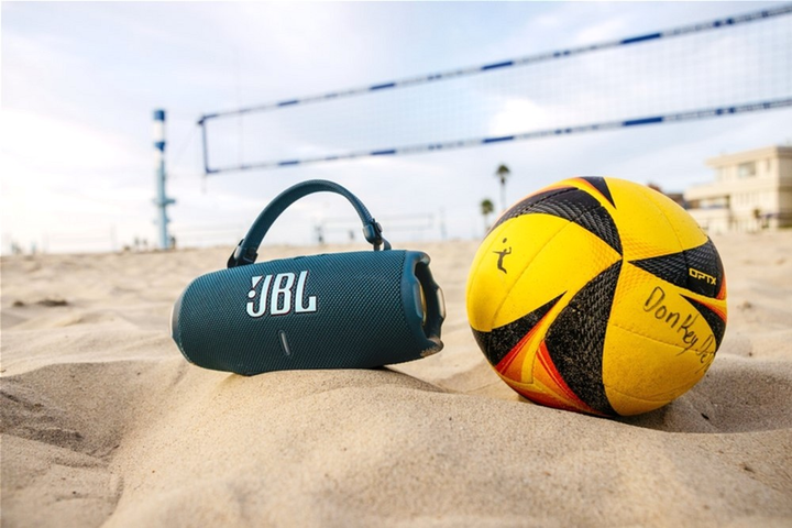 Портативна колонка JBL Charge 6 Blue (JBLCHARGE6BLU) - зображення 13