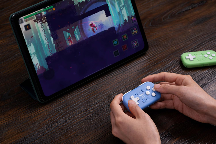 Бездротовий геймпад 8BitDo Micro Bluetooth Gamepad Blue (RET00384) - зображення 10