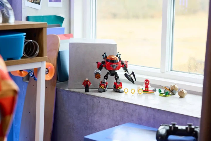 Конструктор LEGO Sonic the Hedgehog Knuckles проти Dr. Eggman Egg Crusher Mech 350 деталей (77005) - зображення 7