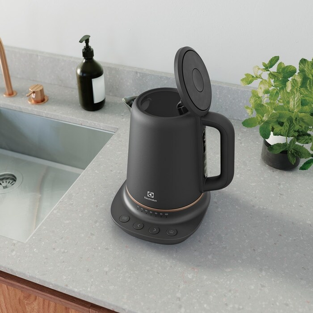 Czajnik elektryczny Electrolux E7K1-6BP Graphite - obraz 13