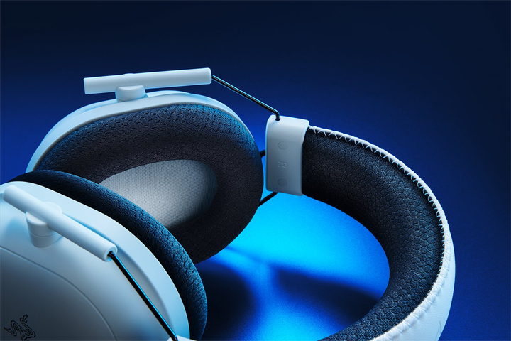 Навушники Razer BlackShark V2 Pro for PS5 White (RZ04-04530600-R3G1) - зображення 7