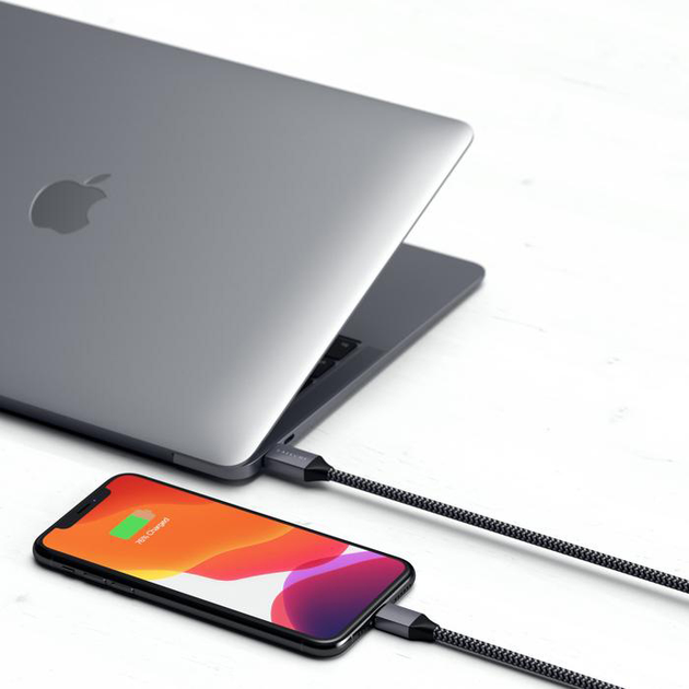 Kabel synchronizacyjny Satechi USB Type-C do Lightning 1.8 m Space Gray (ST-TCL18M) - obraz 5
