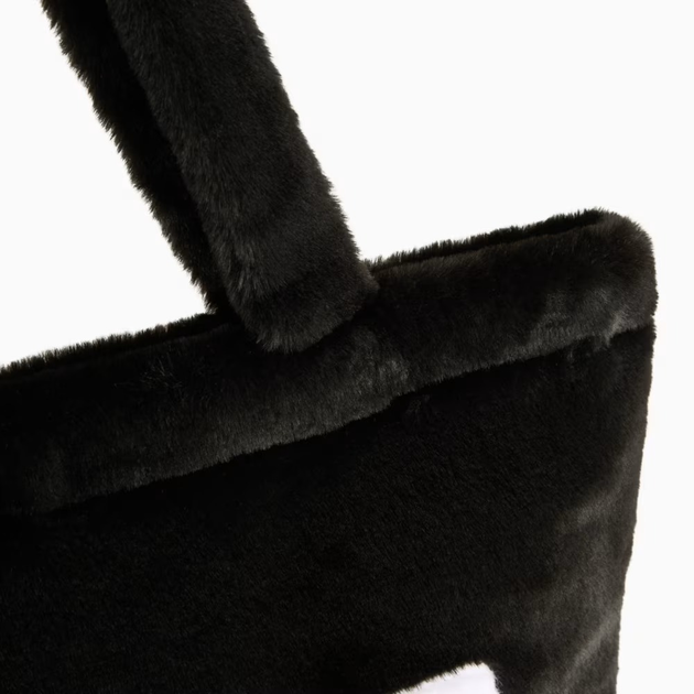 Torba shopper damska materialowa duża Puma Up Faux Fur Shopper 9171201 Czarna (4069157052207) - obraz 4