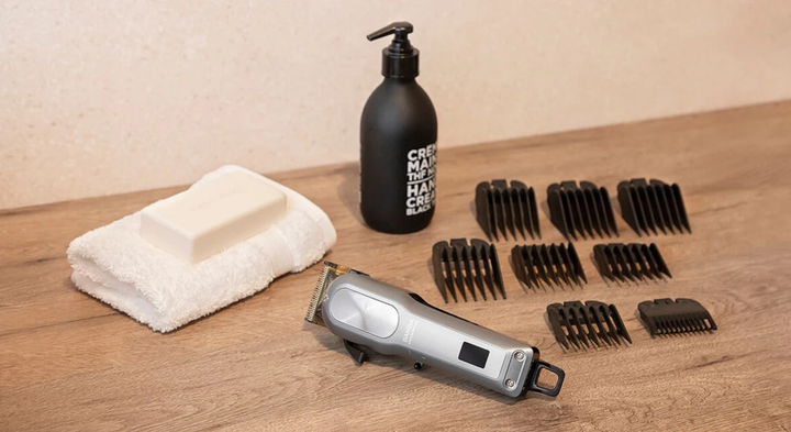 Maszynka do strzyżenia włosów Cecotec Bamba PrecisionCare Proclipper Titanium Go (4218) - obraz 8
