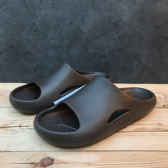 Жіночі шльопанці Crocs Mellow Recovery Slide Black (45-46, чорний) - зображення 9