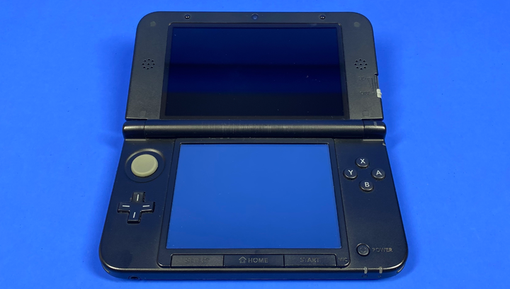 Консоль Nintendo 3DS XL Pokemon X/Y Limited Edition