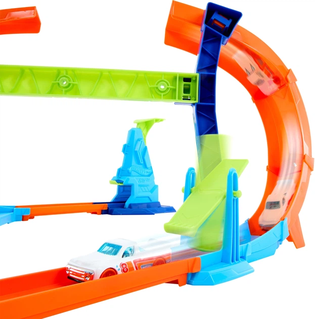 Ігровий набір Hot Wheels Чемпіон неймовірних стрибків (JFH36) - зображення 3