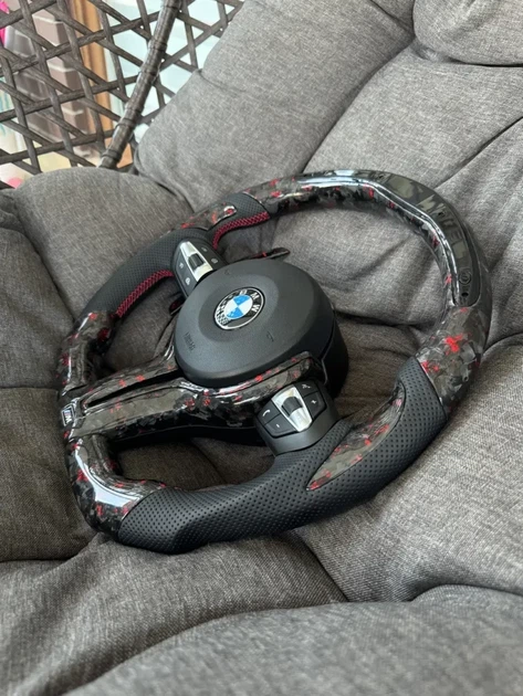 Руль из кованого карбону червоний BMW M + Led екран F-Series F15 F16 F20 F21 F25 F26 F30 F31 F32 F34 F35 F36 - изображение 6