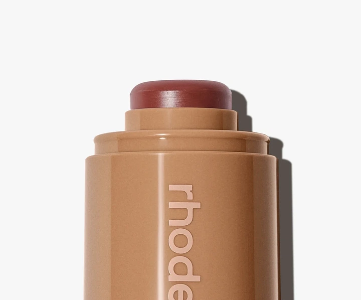 Кремовые румяна Rhode "Toasted teddy" Pocket blush - изображение 7