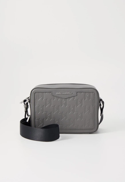 Carpenter γ 90 superーL ブラックバック/シルバーサイド Мужская сумка кроссбоди через плечо KARL LAGERFELD Loom Camera Bag