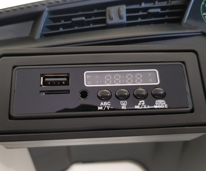 Pojazd na akumulator Milly Mally Audi E-Tron Sportback 4x4 Czarny (5901761129212) - obraz 13