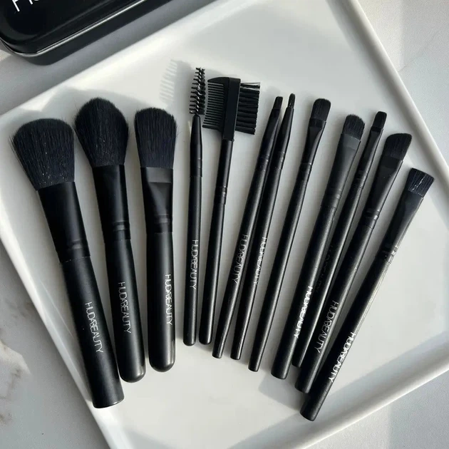 Набор кистей HUDA BEAUTY face and eyes wet powder makeup brush 12 шт высококачественные синтетические волосы современный дизайн - изображение 3