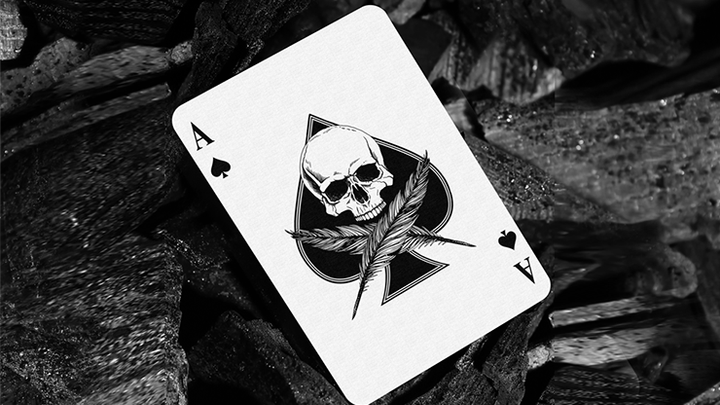 Карти гральні Feather & Bone: The Chrome Hearts (Foil) - Фото 3 Карти гральні Feather & Bone: The Chrome Hearts (Foil) - зображення 3