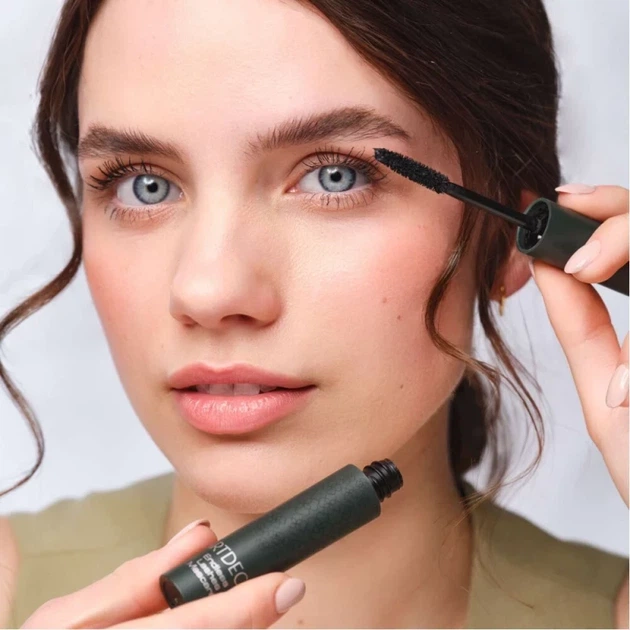 Удлиняющая тушь для ресниц со сменным тюбиком Artdeco Endless Lashes Mascara №01 Black (4052136243062) - Фото 2 Удлиняющая тушь для ресниц со сменным тюбиком Artdeco Endless Lashes Mascara №01 Black (4052136243062) - изображение 2