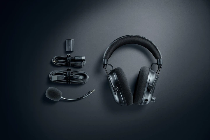 Навушники Razer Blackshark V3 Pro Wireless Black (RZ04-05400100