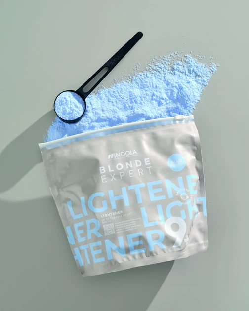 Proszek do rozjaśniania włosów Indola Blonde Expert Lightener 9+ Blue 450 g (4067971102856) - obraz 2