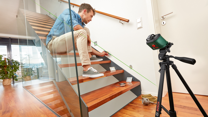 Лазерний нівелір Bosch UniversalLevel 360 Green Facts + штатив (0603663E06) - зображення 8