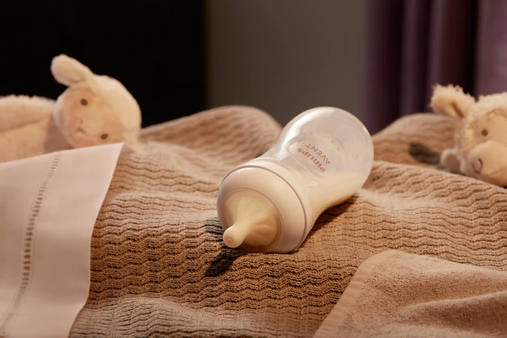Пляшечка для годування Philips AVENT Natural Response 330 мл 3м+ SCY906/01 (8710103989752) - зображення 7