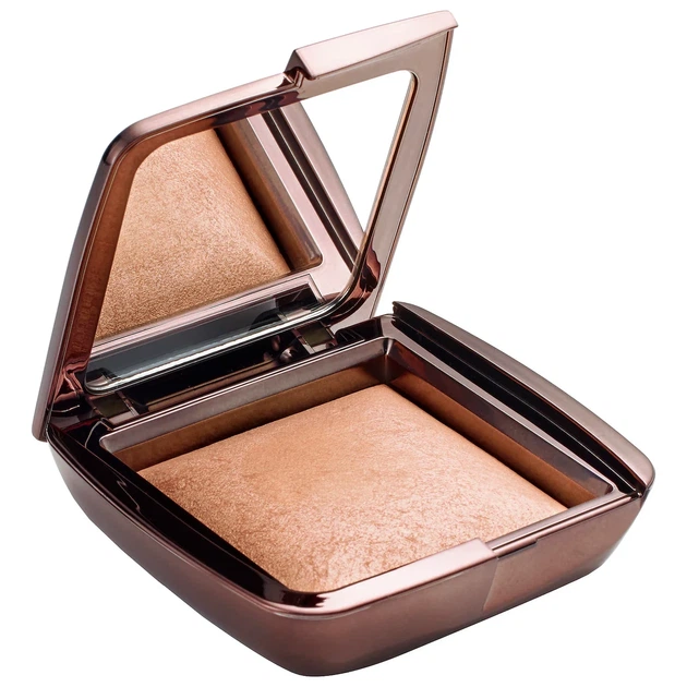 Пудра з ефектом сяйва Hourglass Ambient™ Lighting Finishing Powder Dim Light 10 г - Фото 3 Пудра з ефектом сяйва Hourglass Ambient™ Lighting Finishing Powder Dim Light 10 г - зображення 3
