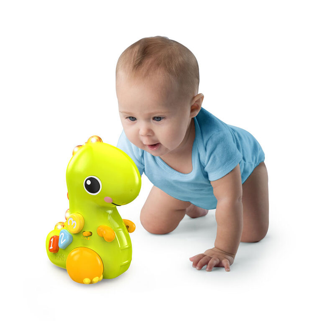  Інтерактивна іграшка на колесах динозавр Bright Starts Dino 6m+ (74451125063) - зображення 3