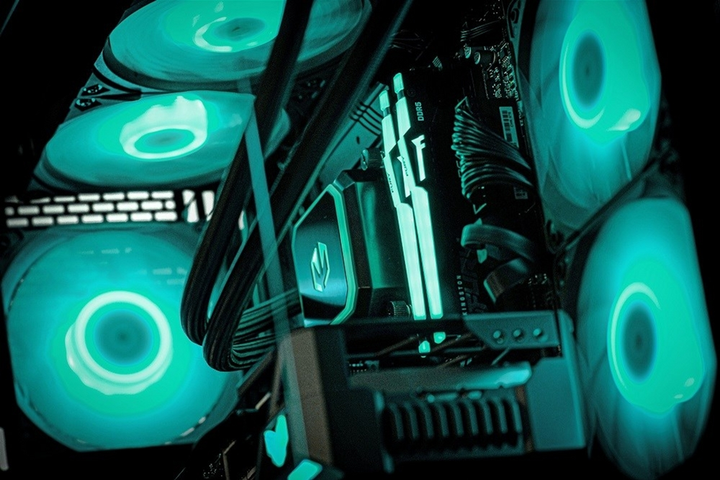 Komputer Actina View 7800X3D/32GB/1TB/RTX5070/750W (5901443416432) - obraz 14