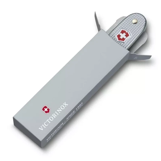 Швейцарський ніж Victorinox Farmer X 93мм багатофункціональний для активного відпочинку та повсякденного - зображення 5