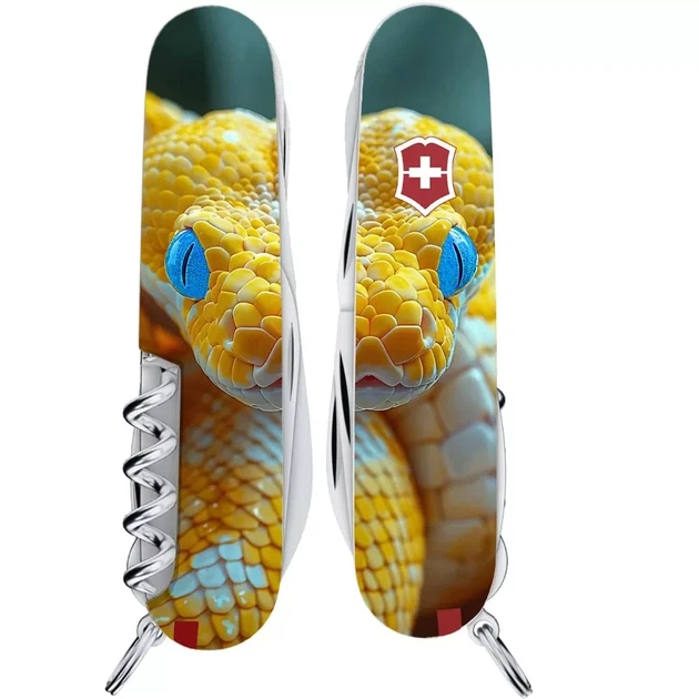 Складаний ніж Victorinox Mountaineer Animal 19 функцій для активного відпочинку та пригод із зображенням змії - зображення 4