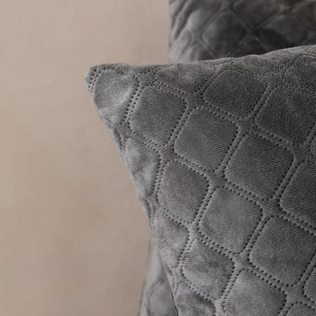Подушка декоративна "VELOUR" Сіра, 40x40 - Фото 6 Подушка декоративна "VELOUR" Сіра, 40x40 - зображення 6