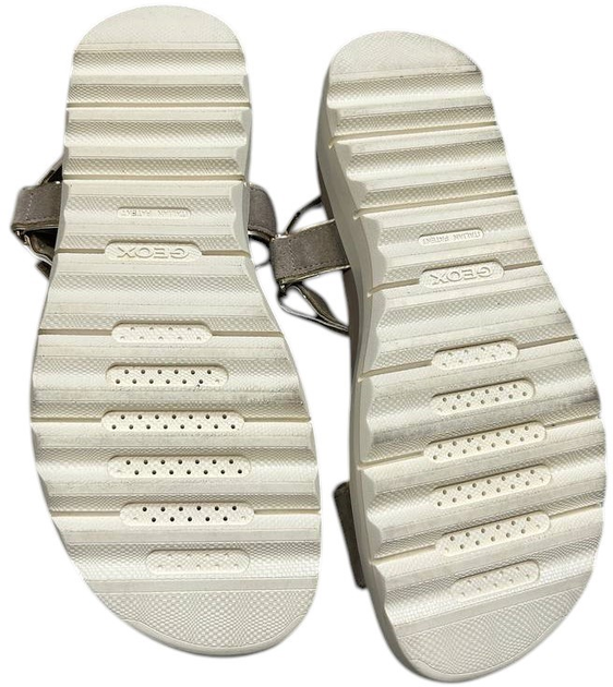 Sandaly damskie na platformie Geox D25SZB022BN 39 (6UK) 25.4 cm Bezowe (8056206207295) (955555909350579) - Outlet - obraz 4