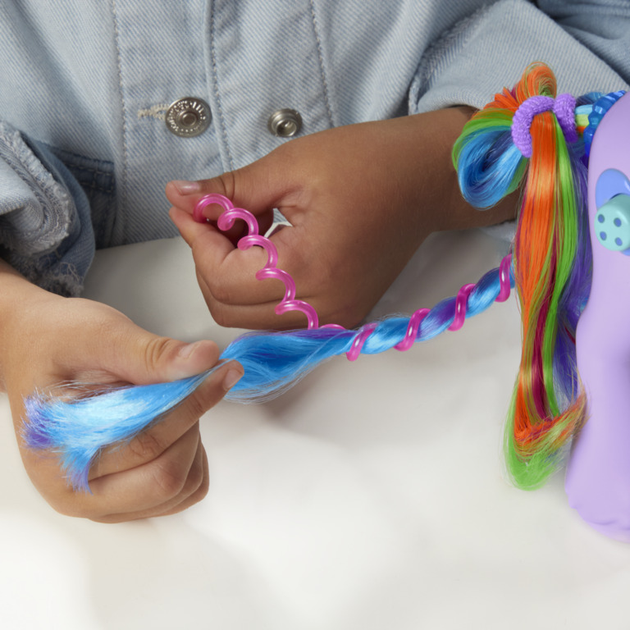 Zestaw zabawkowy Hasbro Kryształowa magia Izzy MLP My Little Pony (F8825) (5010996247094) - obraz 4