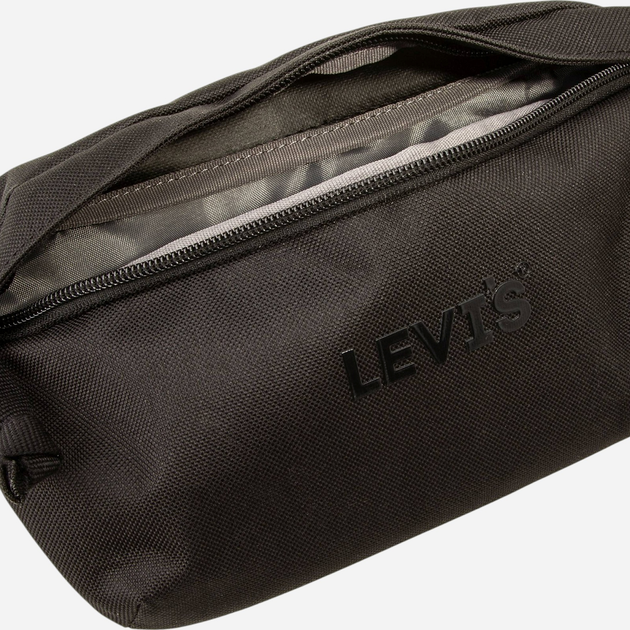 Сумка на пояс тканинна Levi`s D7968-0001 Чорна (7626725697245) - зображення 3