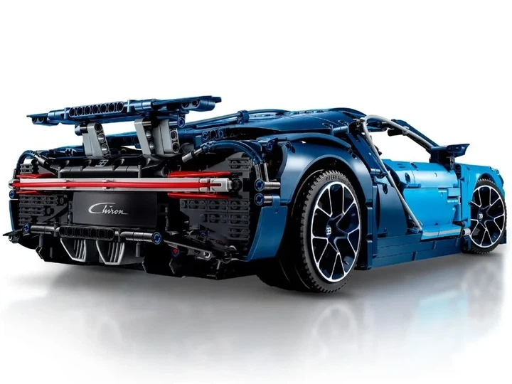 Конструктор Bugatti Chiron, 3599 деталей (2994250326073) - изображение 3