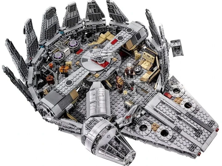 Конструктор Тысячелетний Сокол Star Wars (75105), 1381 деталей - Фото 3 Конструктор Тысячелетний Сокол Star Wars (75105), 1381 деталей - изображение 3