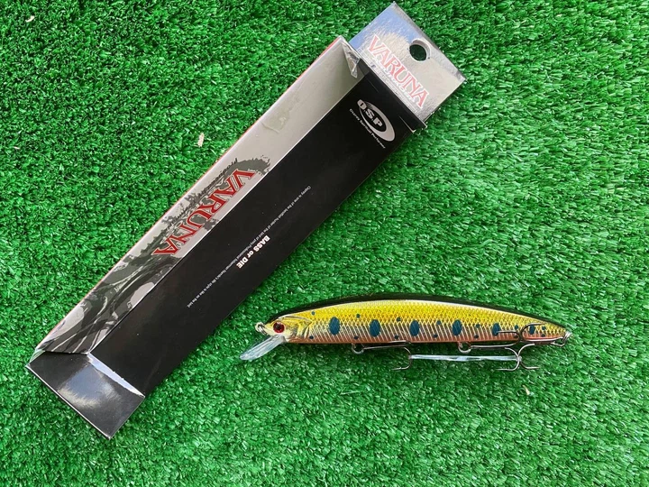 Воблерна щуку VARUNA 110 SP (110мм\16 g ) (8098-16) - изображение 2