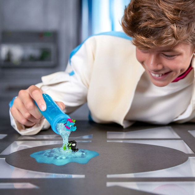 Zestaw do zabawy MrBeast Lab Laboratorium w probówce Swarms 2 MOTO24700 (630996247006) - obraz 5