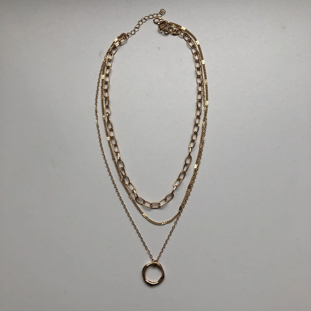 Багатошарове кольє «Golden Trio» з підвіскою-кільцем Honey Fashion Accessories золотистий (120266) - Фото 6 Багатошарове кольє «Golden Trio» з підвіскою-кільцем Honey Fashion Accessories золотистий (120266) - изображение 6