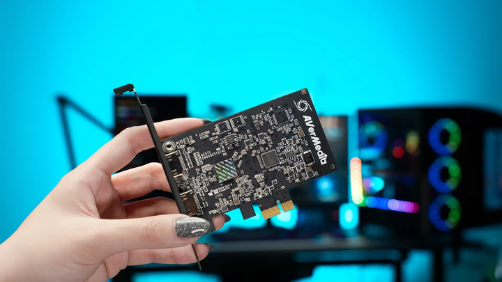 Urządzenie do przechwytywania wideo AVerMedia GC571 (61GC571000BF) - obraz 3
