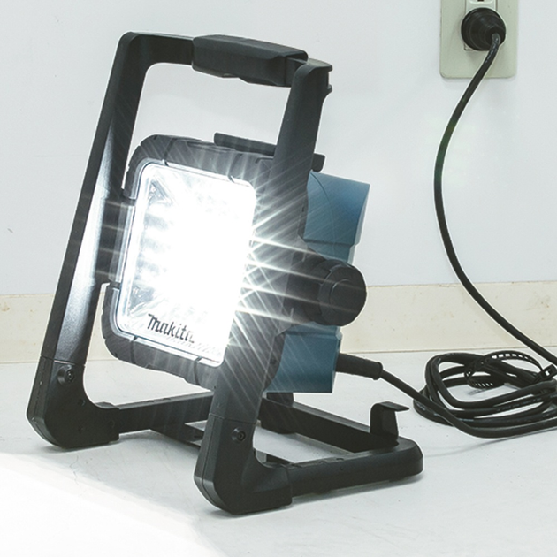 Reflektor Makita DEADML805 - obraz 10