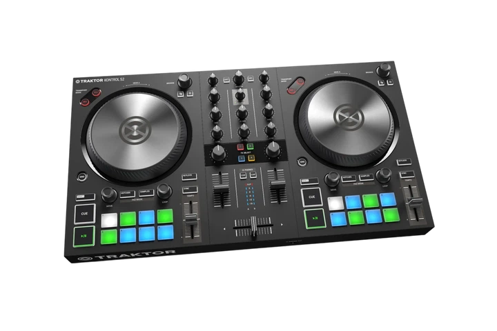 DJ-контролер Native Instruments Traktor S2 MK3 - Фото 3 DJ-контролер Native Instruments Traktor S2 MK3 - изображение 3