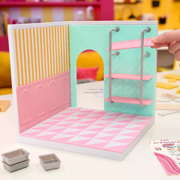 Ігровий набір MGA's Mini Verse Make It Mini Spaces Ice cream Shop (0035051566212) - зображення 4