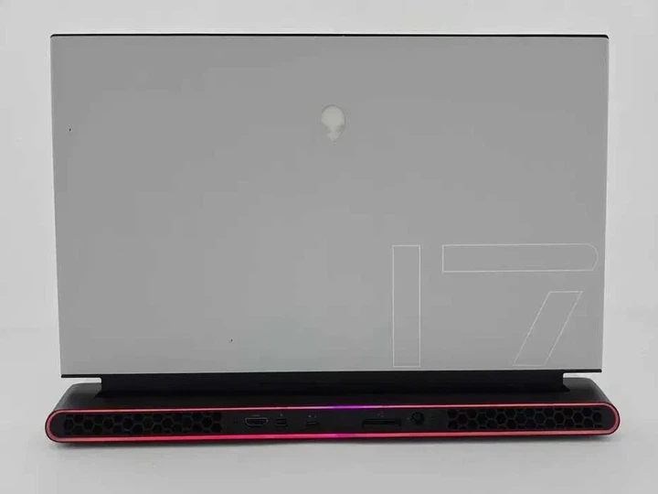 Ноутбук Dell Alienware M17 R3 I7 10870H/RTX 3070/RAM 16GB/SSD 512GB/IPS 360Hz Б\В - Фото 7 Ноутбук Dell Alienware M17 R3 I7 10870H/RTX 3070/RAM 16GB/SSD 512GB/IPS 360Hz Б\В - зображення 7