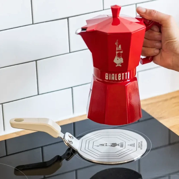 Гейзерная кофеварка Bialetti Moka Exclusive, классика, 270 мл, 6 чашек, красная(KN_949F16A89F5E) - изображение 5