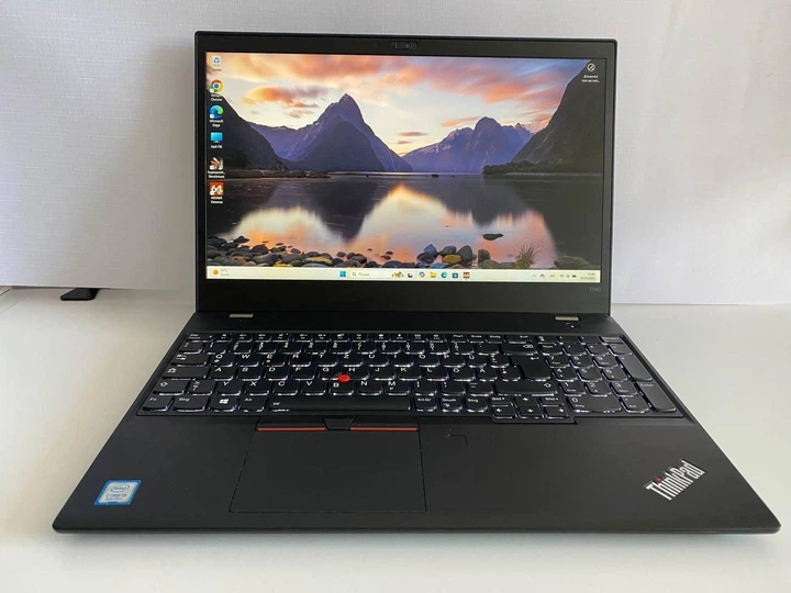 Ноутбук Lenovo ThinkPad T580 (i5-8250U / 16GB / SSD 256GB / 15.6