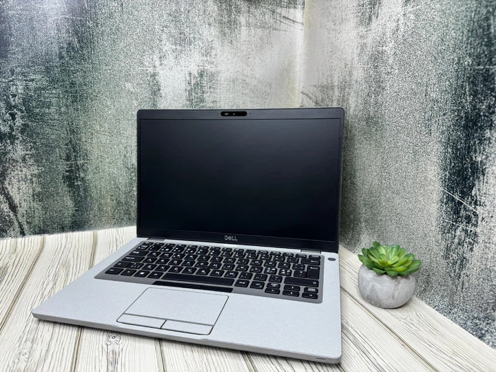 Бизнес-ноутбук Dell Latitude 5410 | 14" Full HD IPS | Intel Core i5-10210U | 16 GB RAM | SSD 256 GB | Windows 11| для работы обучения | гравировка клавиатуры - Б/У - Фото 1 Бизнес-ноутбук Dell Latitude 5410 | 14" Full HD IPS | Intel Core i5-10210U | 16 GB RAM | SSD 256 GB | Windows 11| для работы обучения | гравировка клавиатуры - Б/У - изображение 1