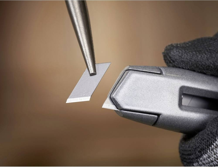 Ніж Stanley Interlock із сегментним лезом 18 мм (0-10-018) - зображення 6