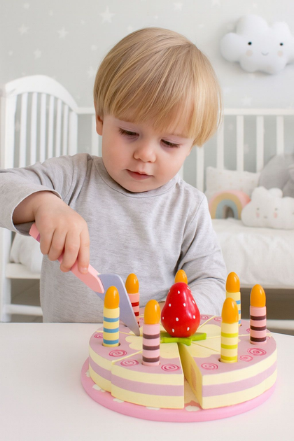 Zestaw drewniany EcoToys Tort na rzepy, świeczki, truskawka, dla dzieci, 15 elementów (5903769979721) - obraz 4