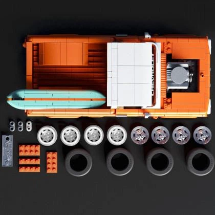 Машинка-конструктор Hot Wheels Brick Shop Elite Custom '62 Chevy